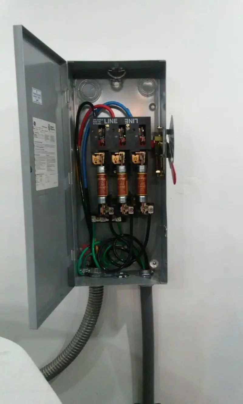Three-phase disconnect switch installed for Electrical Wiring & Rewiring in Vineyards