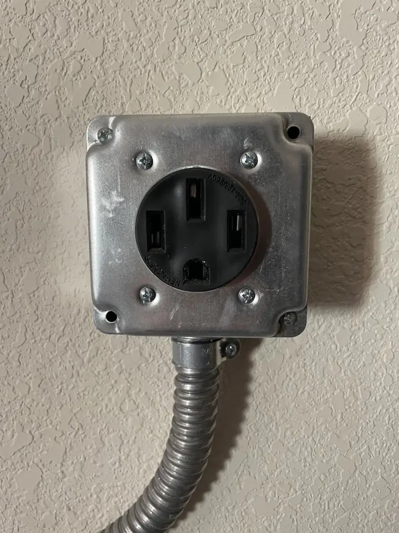 NEMA 14-50 outlet installed for Smart Home Electrical in Vineyards